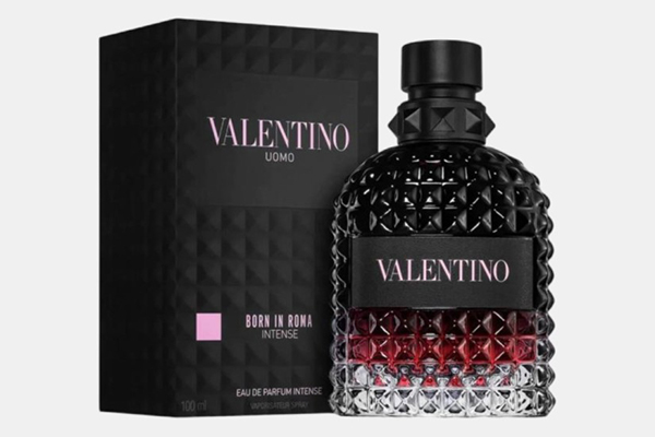 Free Valentino Born in Roma Intense Perfume